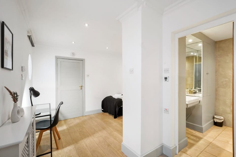 Dressing Area
