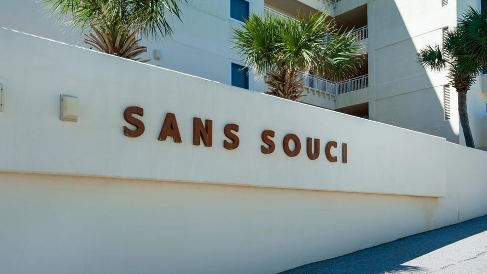 Apartment, 1 King Bed with Sofa bed (Sans Souci unit 307) | Exterior detail