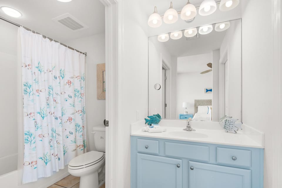 Emerald Dolphin Unit 650 Apartment in Pensacola Beach