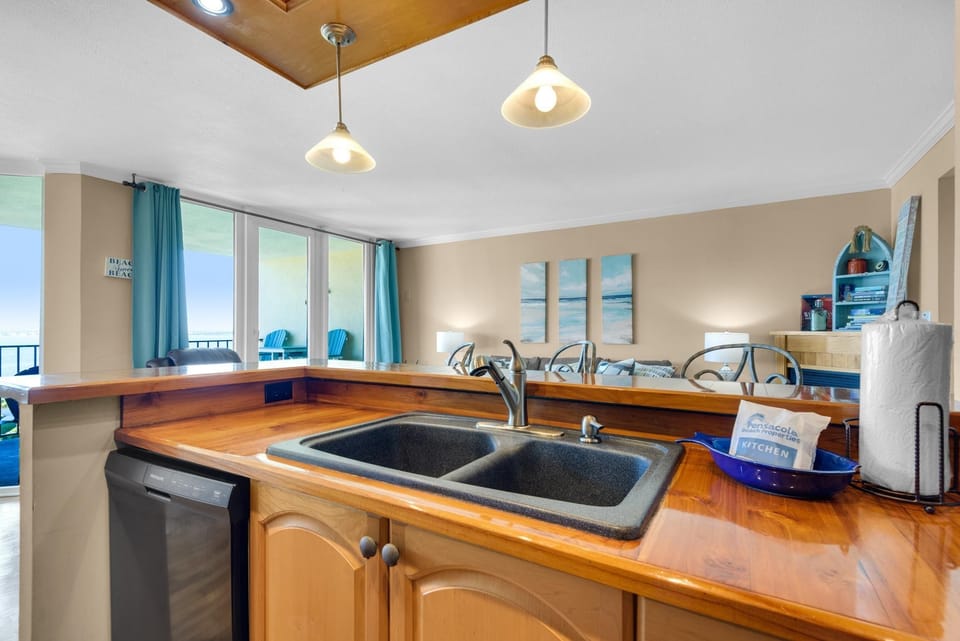 Apartment, 1 King Bed with Sofa bed (Santa Rosa Dunes 1053) | Private kitchen | Oven, toaster, paper towels