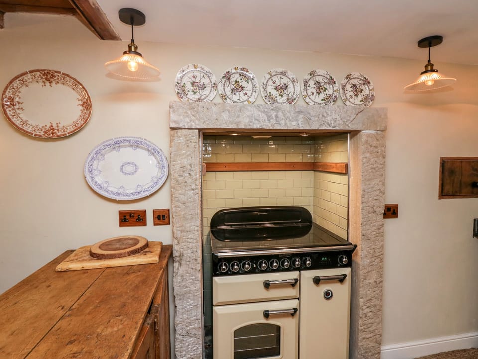 Fridge, dishwasher, electric kettle, toaster