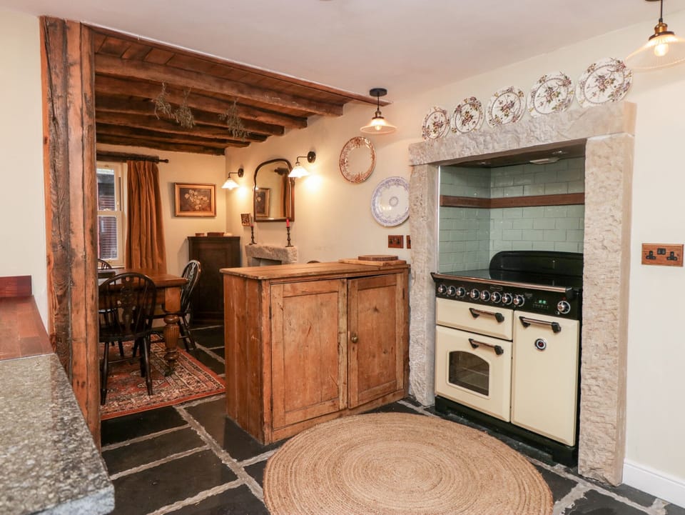 Fridge, dishwasher, electric kettle, toaster