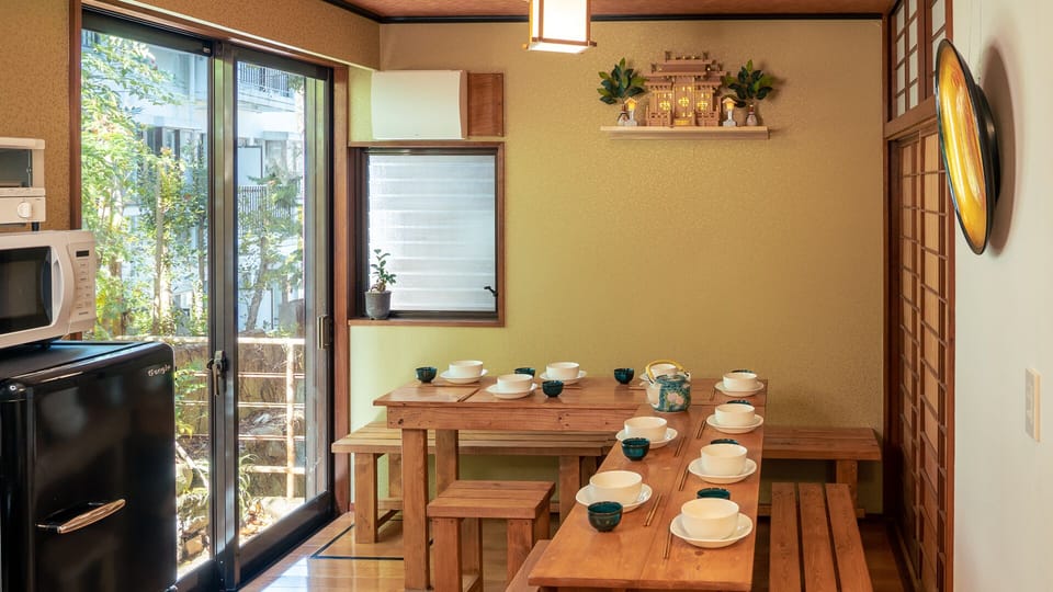 Dining for 10 people