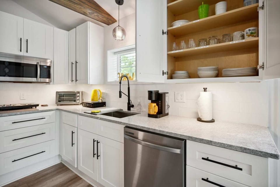 "I recently had the pleasure of staying at this delightful Tranquil Oasis, and my experience was nothing short of exceptional. From the moment I stepped in, I was greeted by a spotlessly house complete with all of the essentials. The attention to detail truly made my stay comfortable and convenient. The ambiance was zenful, creating a relaxing atmosphere that made me feel instantly at ease. Ne...