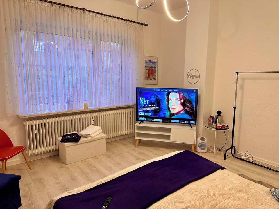 Bedtoom 1 - Schlafzimmer 1