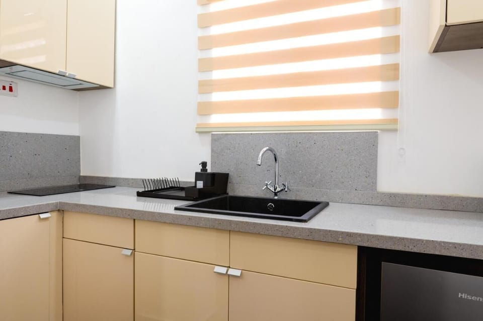 Executive Room | Private kitchenette