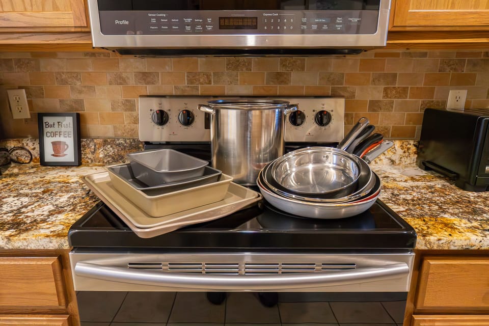 Pots and Pans Provided