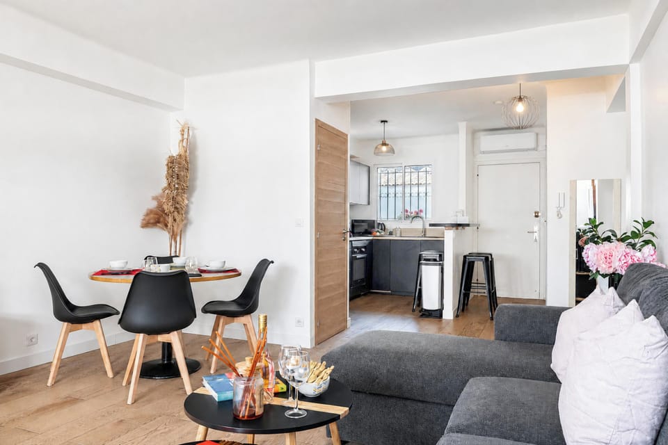 Living and dining room
