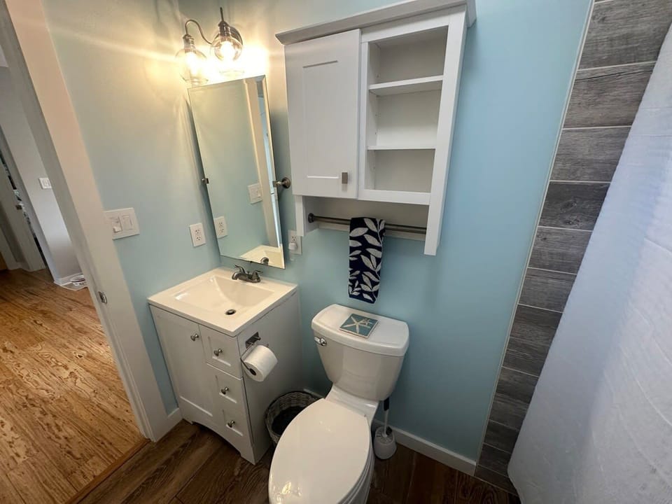 Main Bath