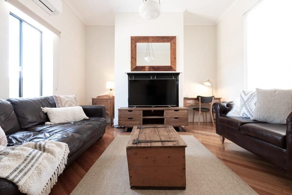 Cosy upstairs living room