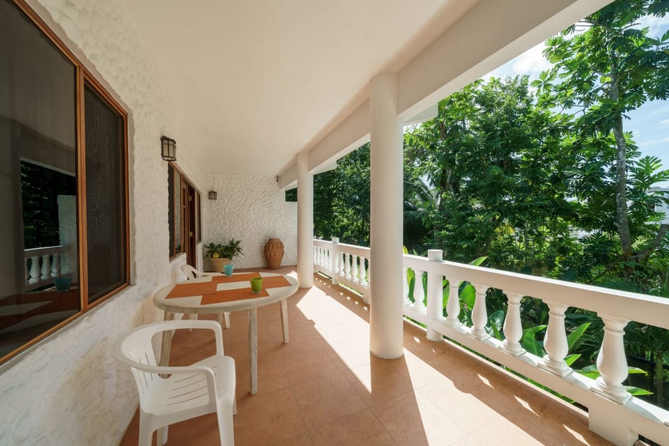 Garden House Apartment II - Balcony 