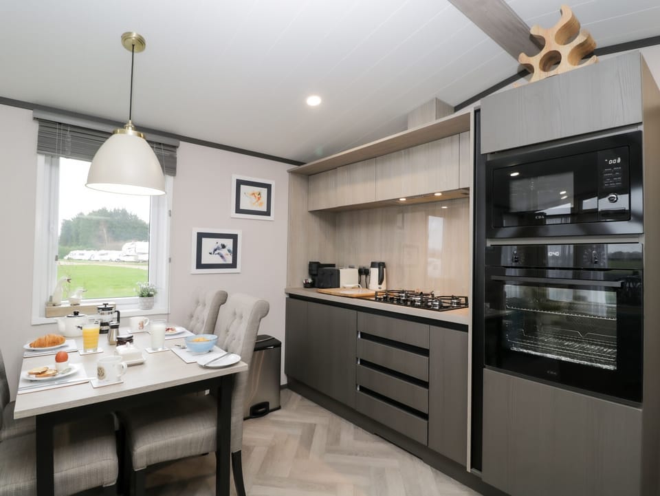 Fridge, dishwasher, electric kettle, toaster