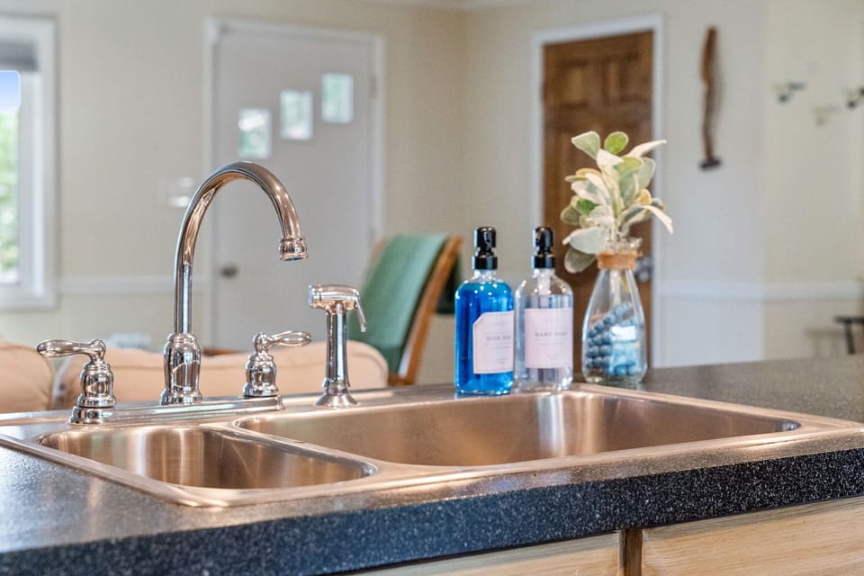 A sink so shiny you might actually want to do the dishes. 