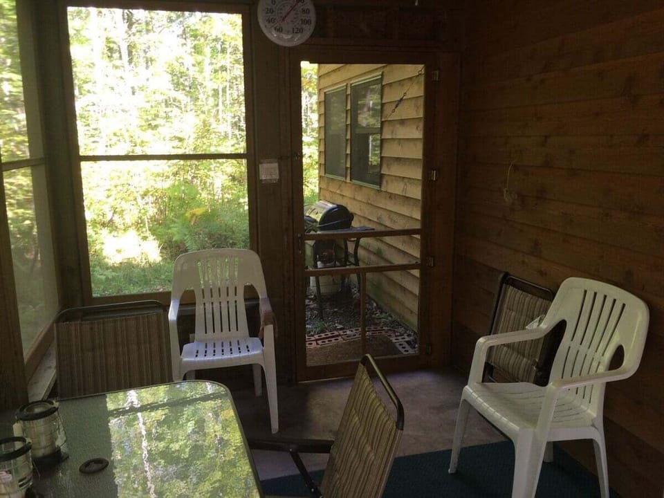 Screen Porch with Gas Grill on Deck