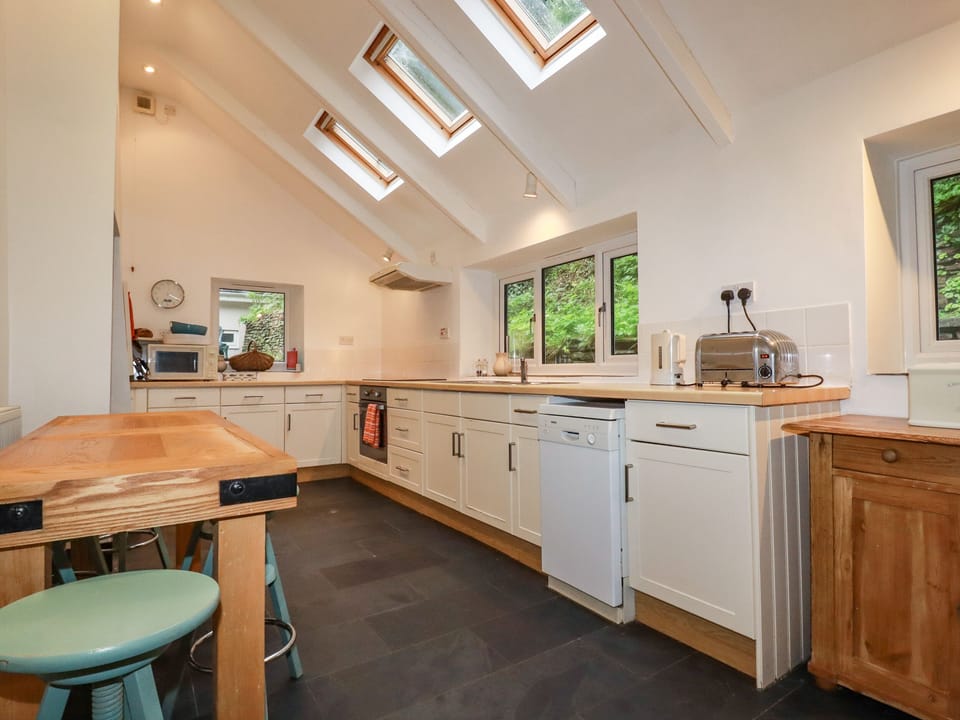 Fridge, dishwasher, electric kettle, toaster