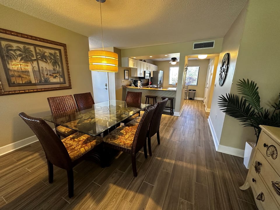 8-105 Dining Room
