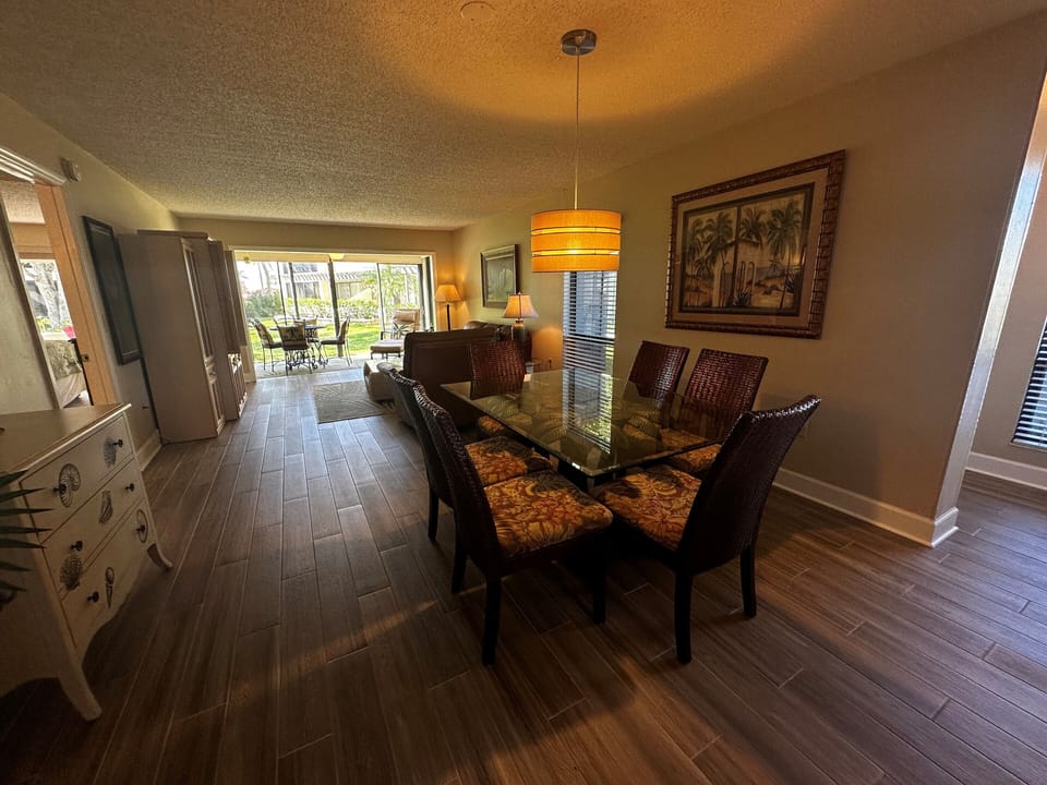 8-105 Dining Room