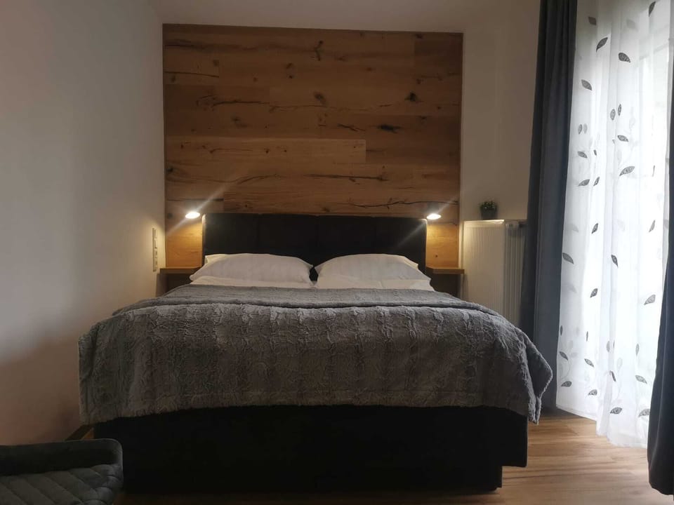 Superior Room | Minibar, free WiFi, bed sheets