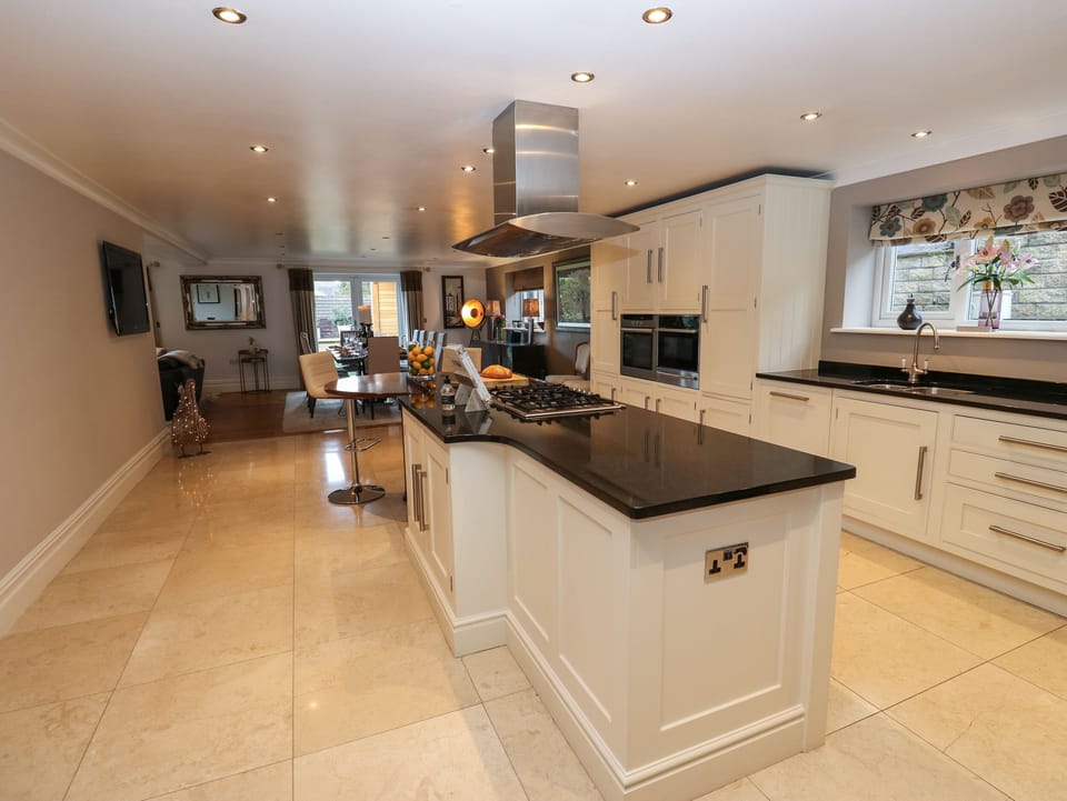 Fridge, dishwasher, electric kettle, toaster