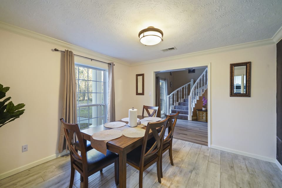 Dining table for 6 people.