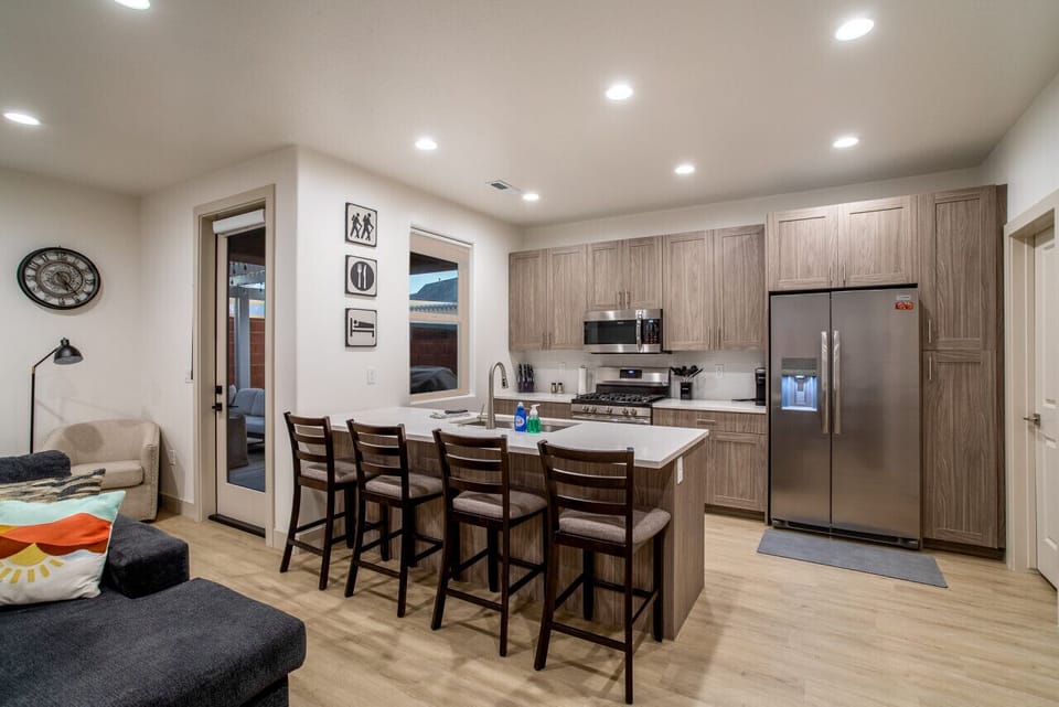 Full Kitchen