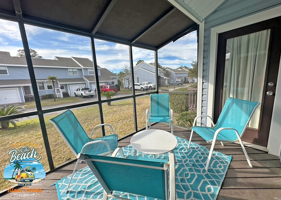 The Village of Mariner Lakes unit 11, Orange Beach Alabama. Sleeps 8. Managed by Island Rentals
