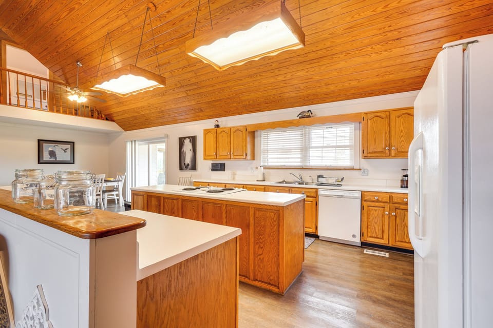 House (4 Bedrooms) | Interior