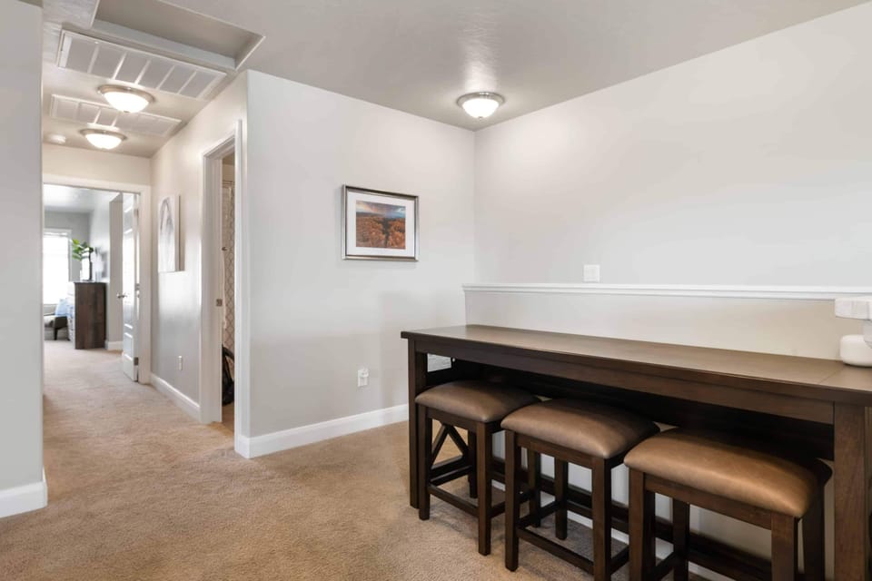 Townhome, 3 Bedrooms | Interior