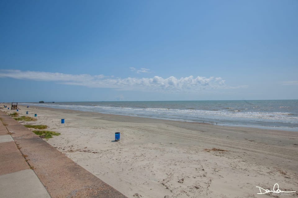 Babes beach across the street