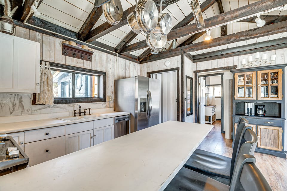 Cottage (2 Bedrooms) | Interior