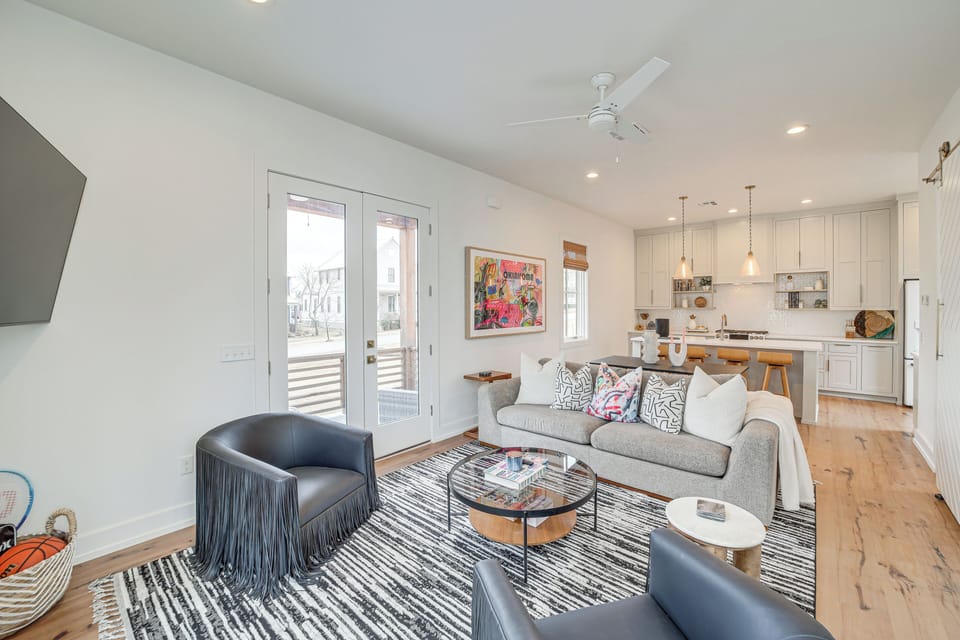 House (3 Bedrooms) | Interior