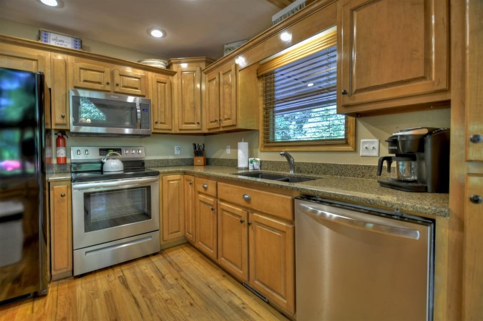 Anchors Away - Kitchen