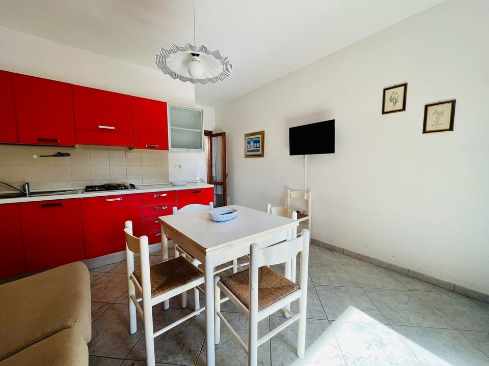 Apartment | Private kitchen | Full-size fridge, stovetop