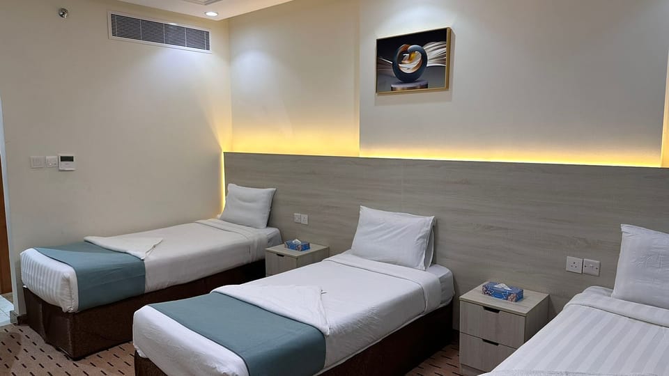 Basic Double Room | Hypo-allergenic bedding, in-room safe, soundproofing, free WiFi