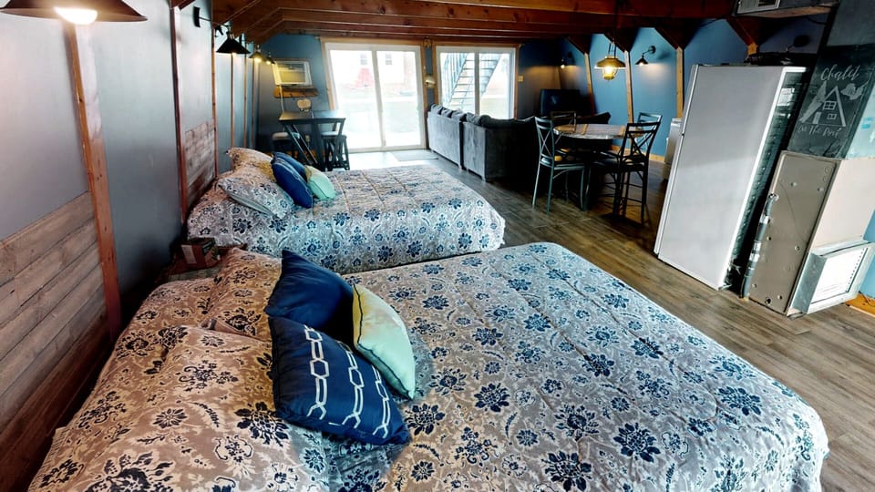 102 Fairview Lane Lower Unit Sleeping Area (3)