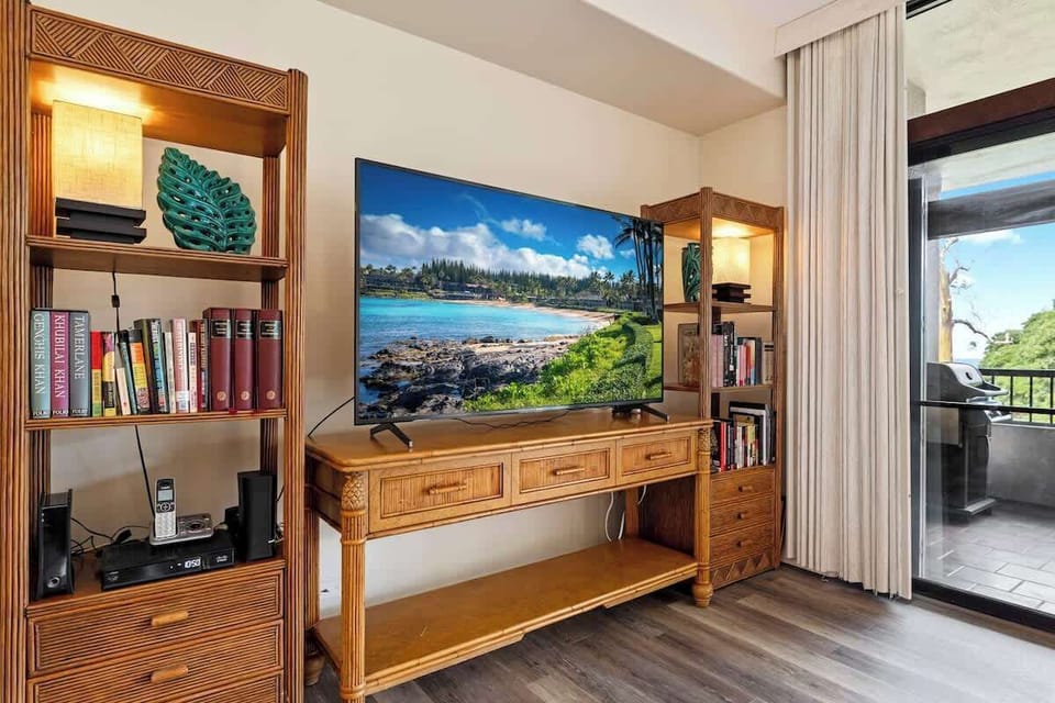 Smart TV with cable