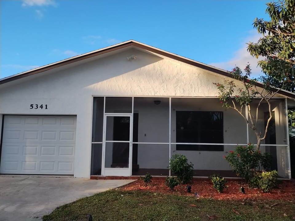 Central Delray neighborhood.
