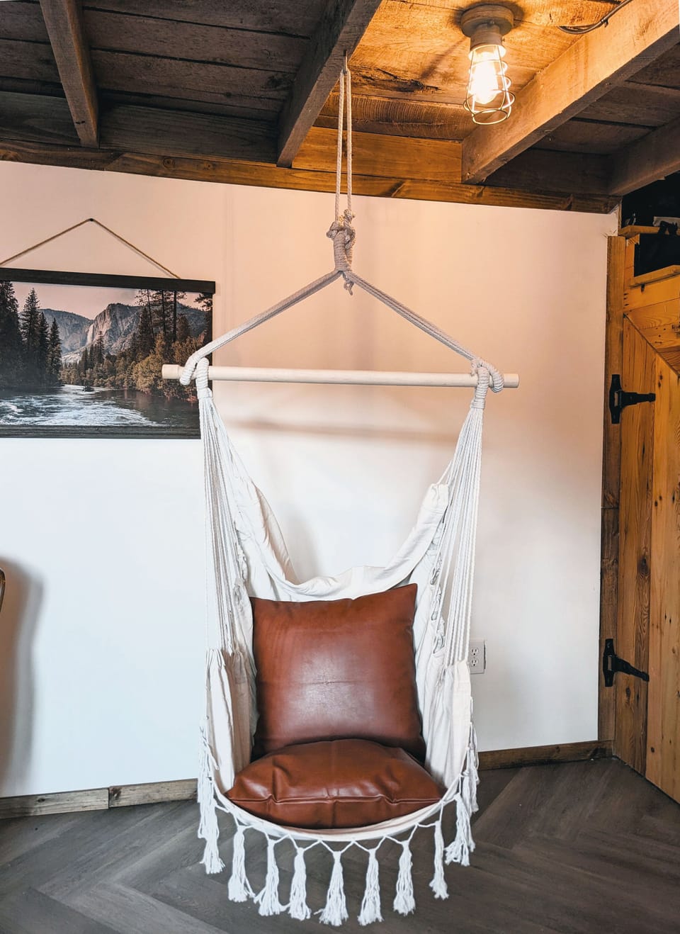 Lower level living space