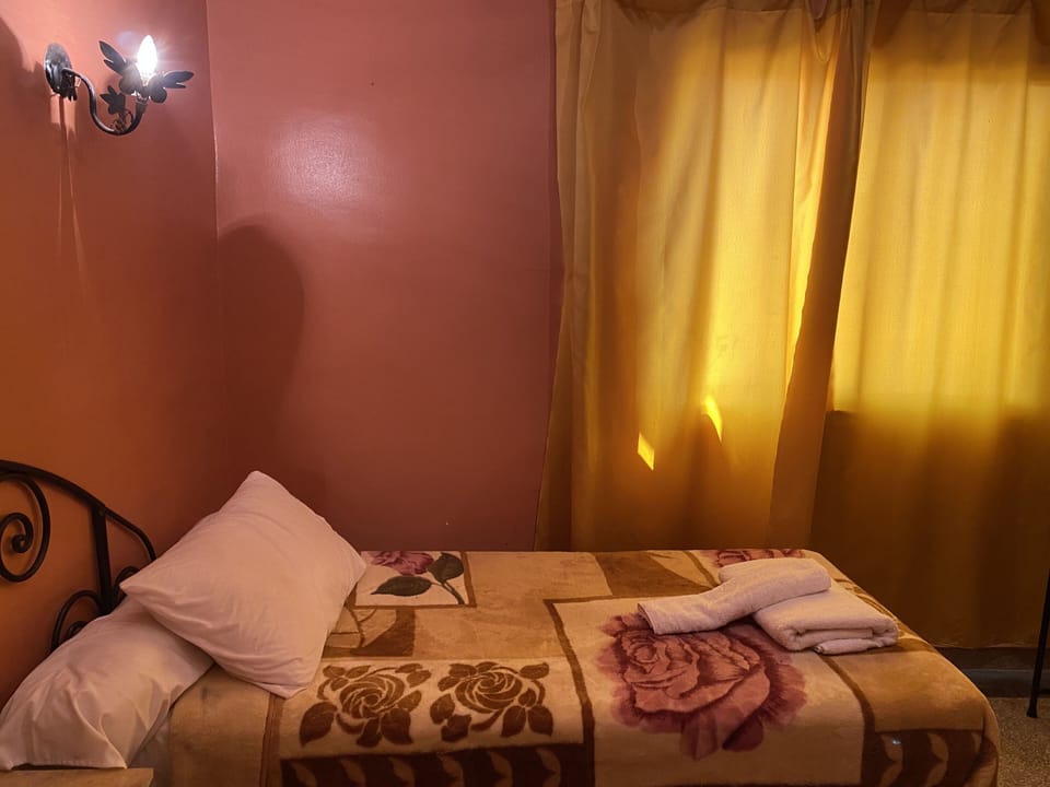 Classic Room, City View | WiFi (free)