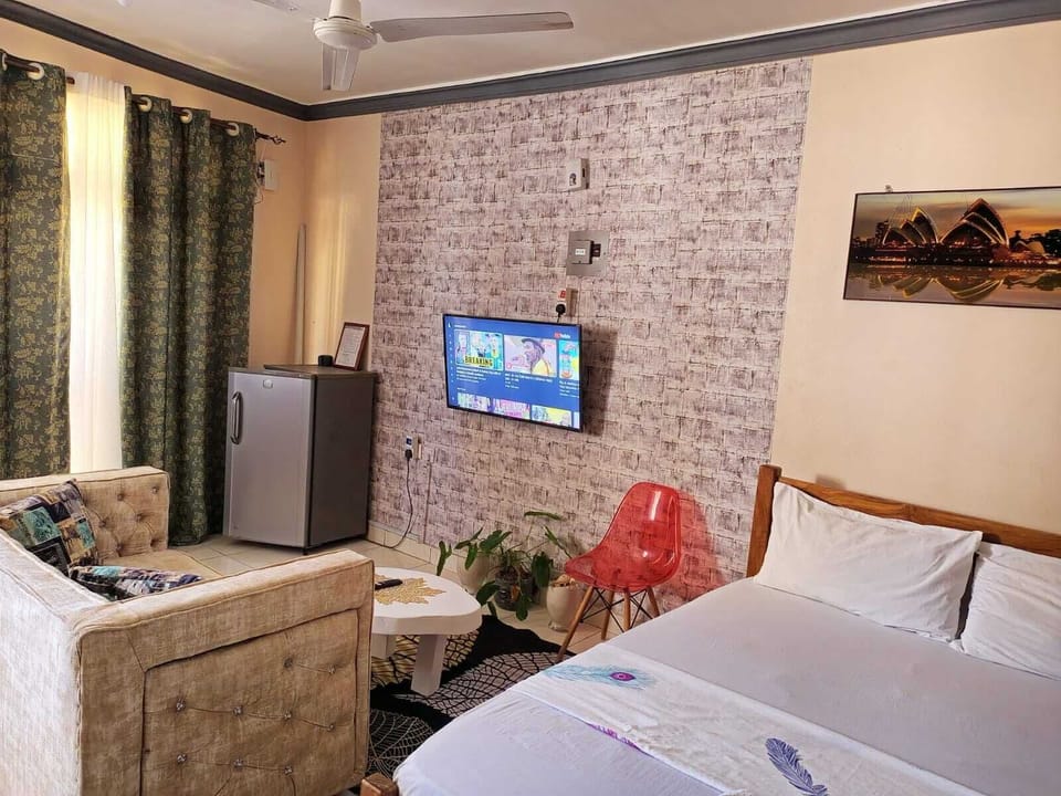 Business Studio | Free WiFi