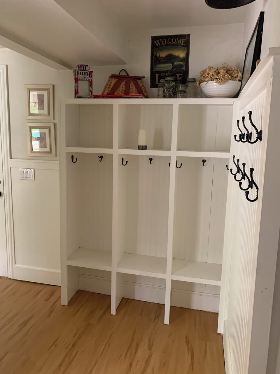 Lower Level Mudroom 