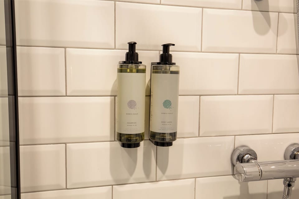 Shower, heated floors, soap, shampoo