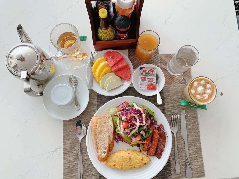 Breakfast meal