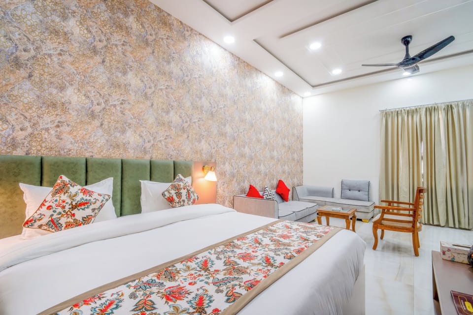 Superior Room | Memory foam beds, soundproofing, free WiFi