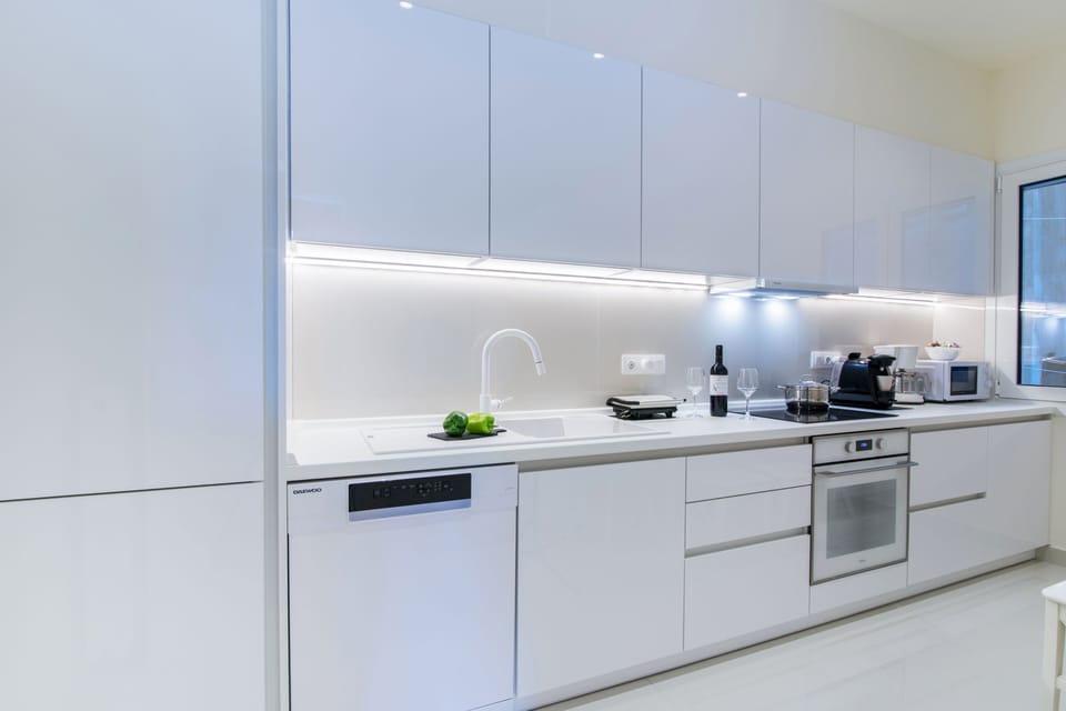 Fridge, microwave, oven, dishwasher
