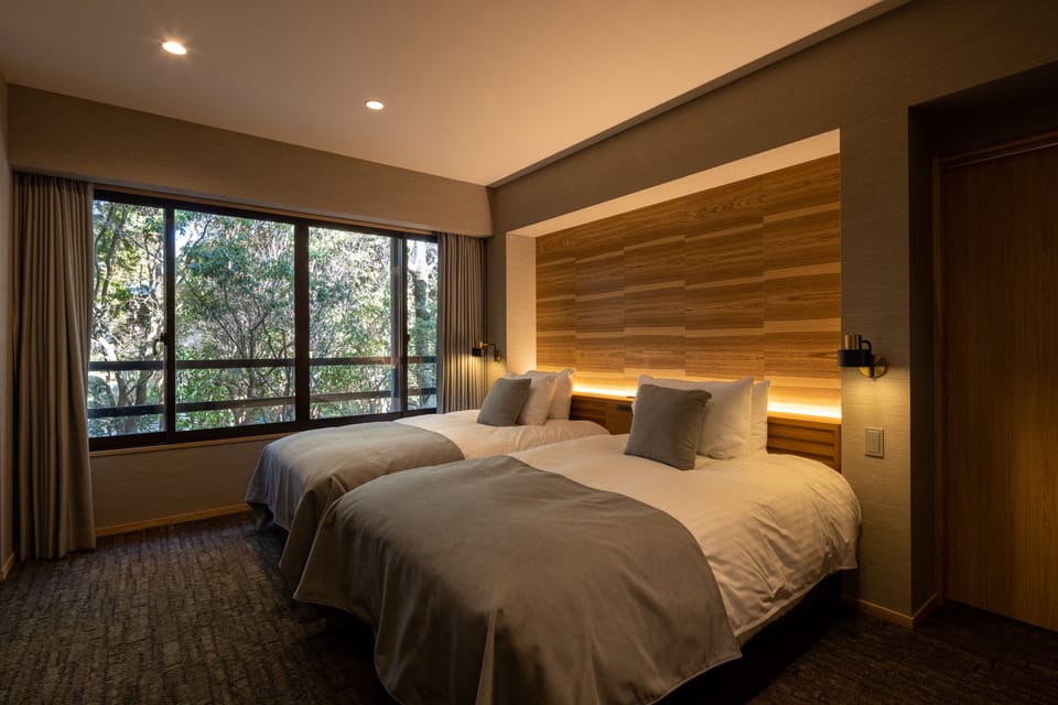 Forest view suite (SHO), Non Smoking | Down comforters, free minibar, in-room safe, individually decorated