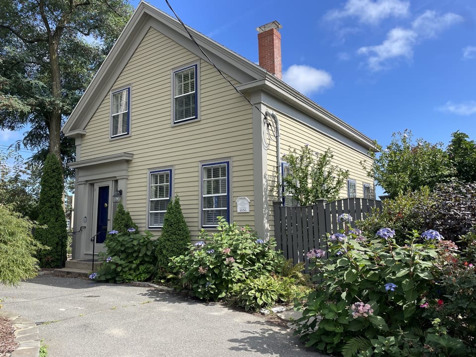 Front of Coastal Cottage, parking for 2