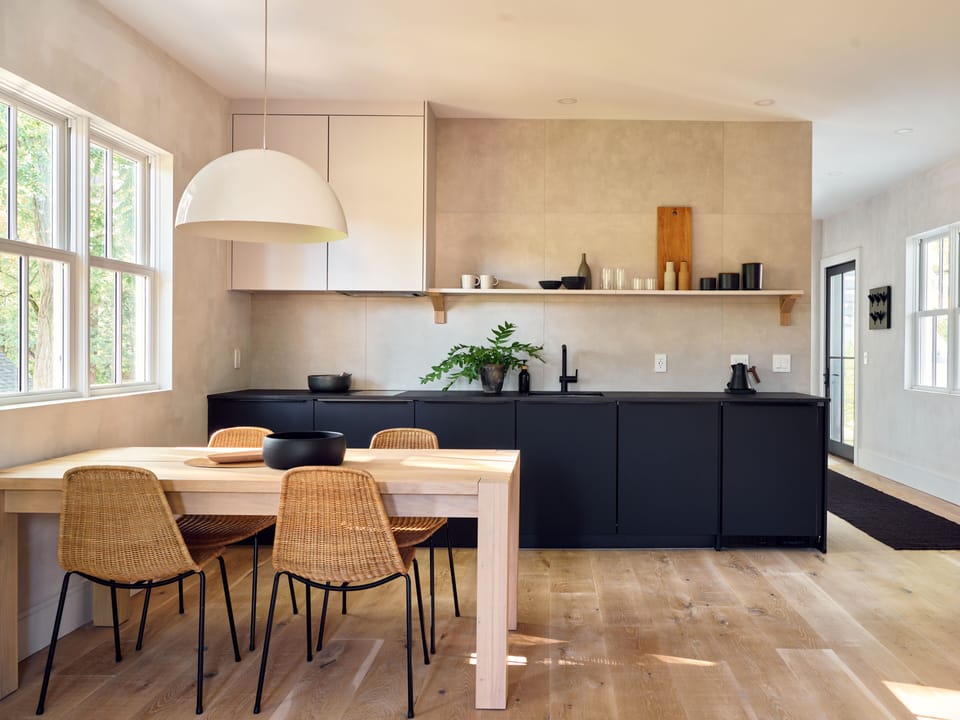 The Parlor Suite | Private kitchen | Stovetop, dishwasher, coffee/tea maker, electric kettle