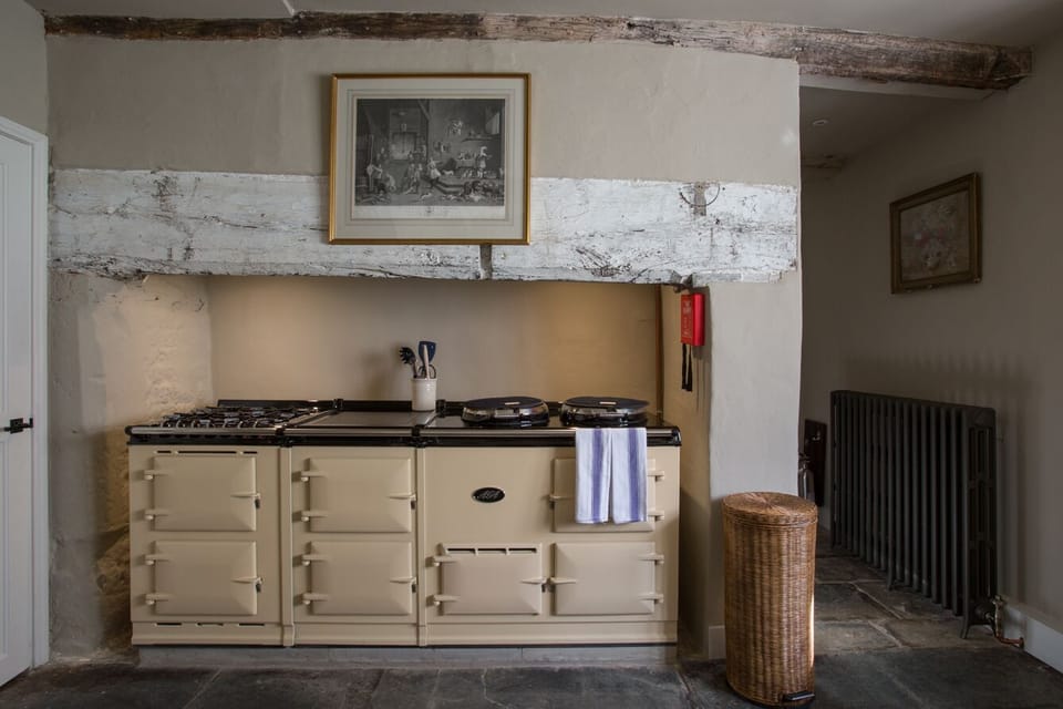 Old Thatch Cottage | Private kitchen | Espresso maker, electric kettle