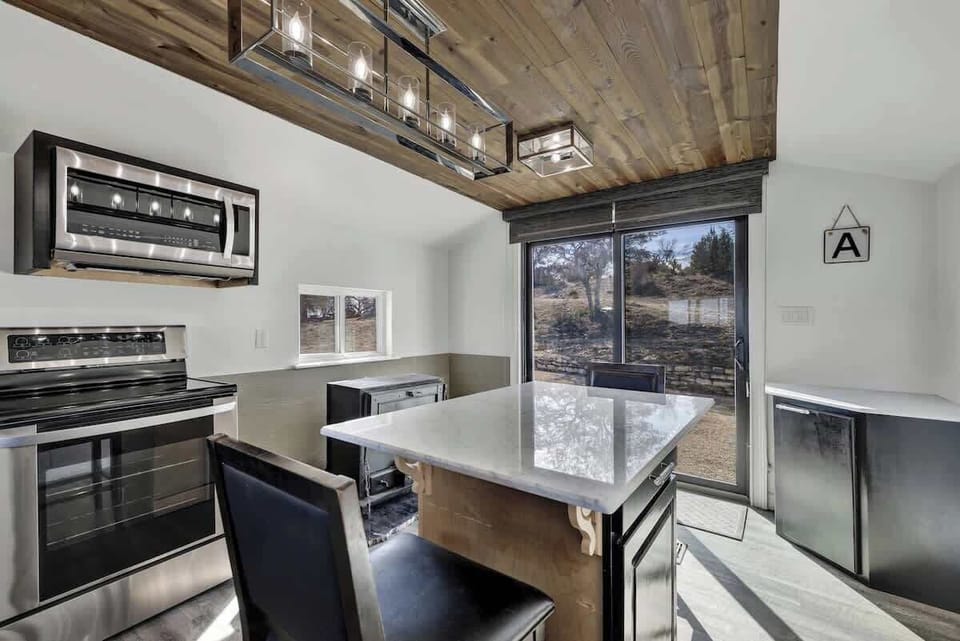 House, 1 Double Bed, Patio (240 Stony Hills Rd) | Private kitchen | Coffee/tea maker